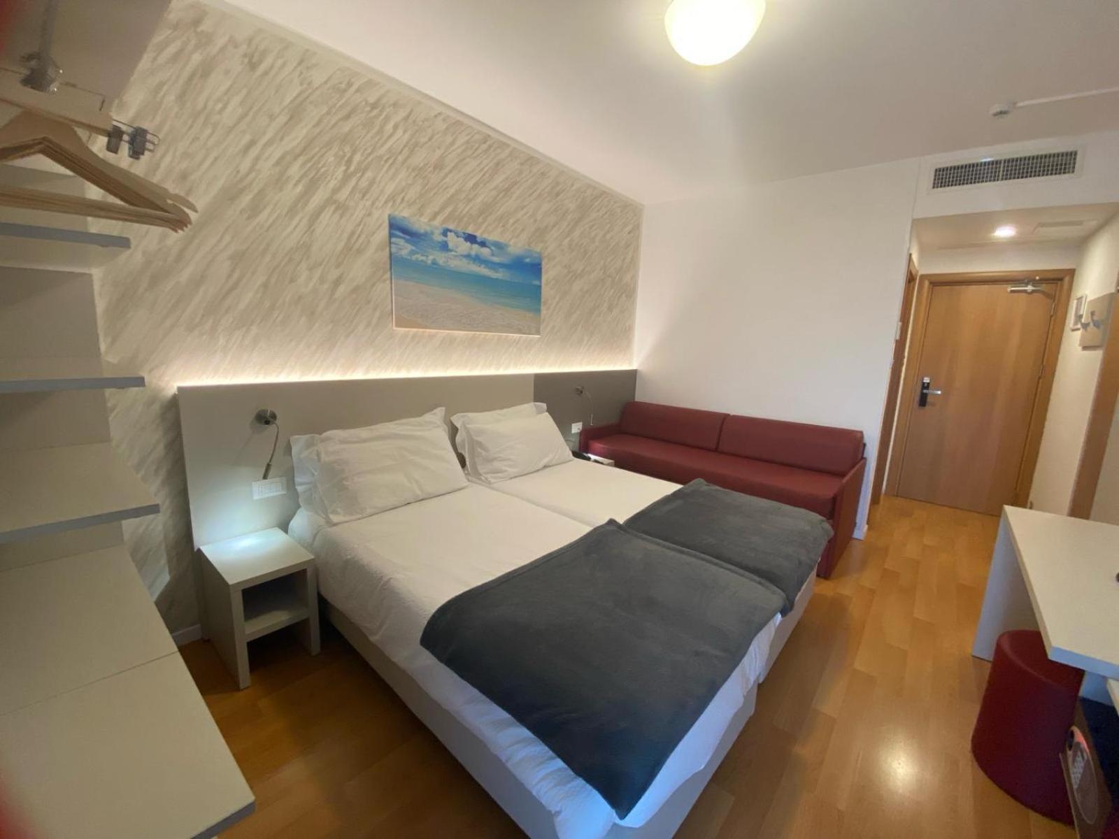 Hotel Angelini Торболе Экстерьер фото
