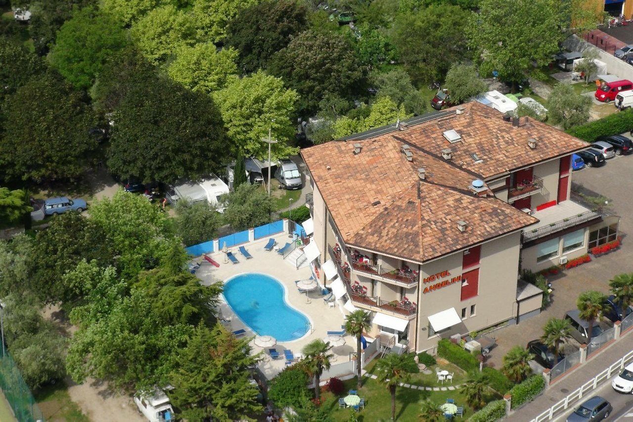 Hotel Angelini Торболе Экстерьер фото